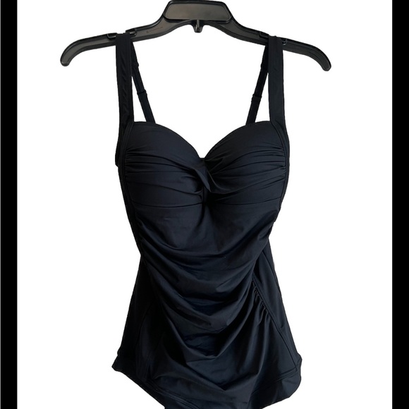 Sea Level Essentials Black Twist Front One Piece Swimsuit - Picture 4 of 9